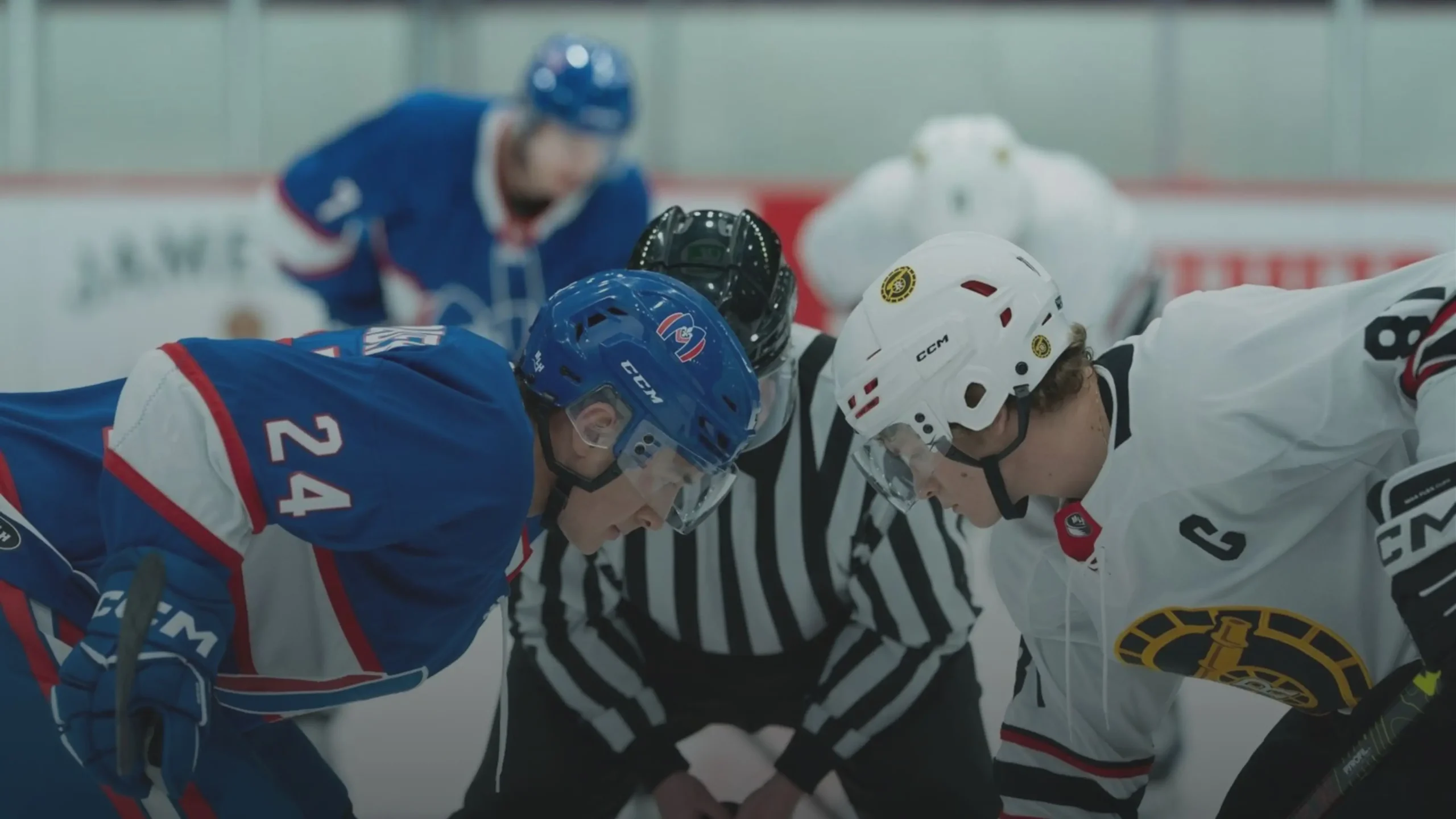 Heated Rivalry esclusa dagli Emmy 2026: ecco perché non ha ricevuto candidature