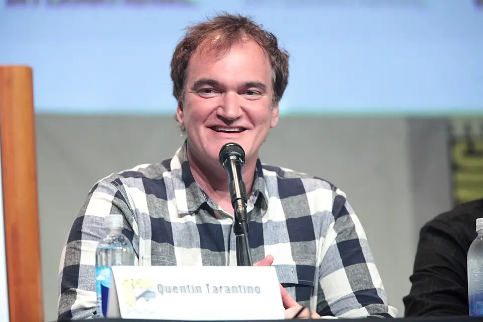 Quentin Tarantino ha completato la sceneggiatura del suo ultimo film, ma le riprese dovranno aspettare